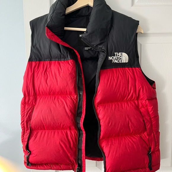 The North Face Nuptse Vest - Picture 2 of 2